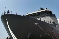 Philippine Navy officers prepare for a five-day journey to take the new BRP Tarlac-601 from Surabaya to the Philippines after the launch of the SSV by Indonesian Vice President Jusuf Kalla in Surabaya on May 8. JP/Wahyoe Boediwardhana