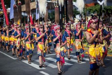 Young performers also joined the parade.  JP/Agung Parameswara
