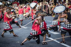Dancers perform a Balinese war dance. JP/Agung Parameswara