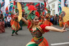 Performers dance the rampak kendang before the opening ceremony of the Asia-Africa Carnival 2016, held to mark the 61st anniversary of the Asia-Africa Conference in Bandung.