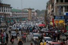 Kashmiris shop during a relaxation from strike and curfew in Srinagar, Indian controlled Kashmir, Sunday, Sept. 25, 2016. Kashmir is witnessing the largest protests against Indian rule in recent years, sparked by the July 8 killing of a popular rebel commander by Indian soldiers. The protests, and a sweeping security crackdown, have all but paralyzed life in Indian-controlled Kashmir. AP Photo/Mukhtar Khan