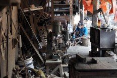 Widodo’s Kalvari workshop is located in Mireng village in Trucuk, Klaten, Central Java. JP/Magnus Koeshendratmo