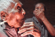 Mbah Jo Gotho jokingly said: "The angels forgot to record me on their death list." JP/Magnus Hendratmo