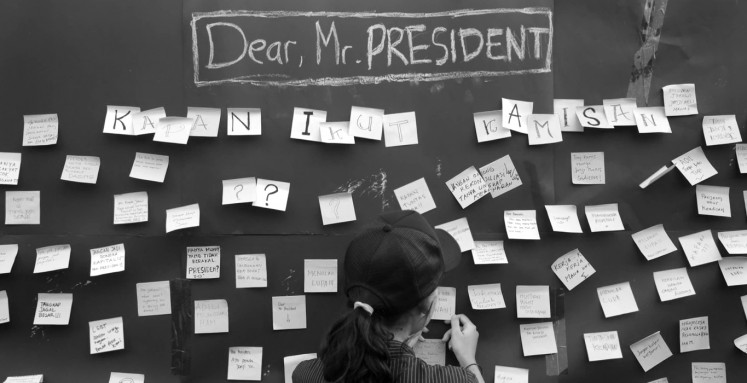 ‘Kamisan’ protest continues to be met with silence