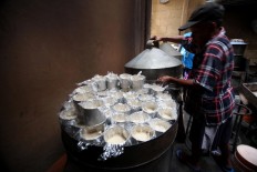 Cakes are steamed. JP/Boy T. Harjanto