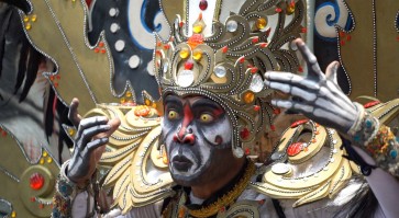 Costumes for a living