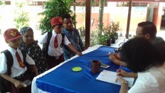 Learning in new lands: Children of Rohingya refugees are enrolled at a local school in Simalingkar, Medan, North Sumatra, on Wednesday, July 25, 2018. JP/Apriadi Gunawan
