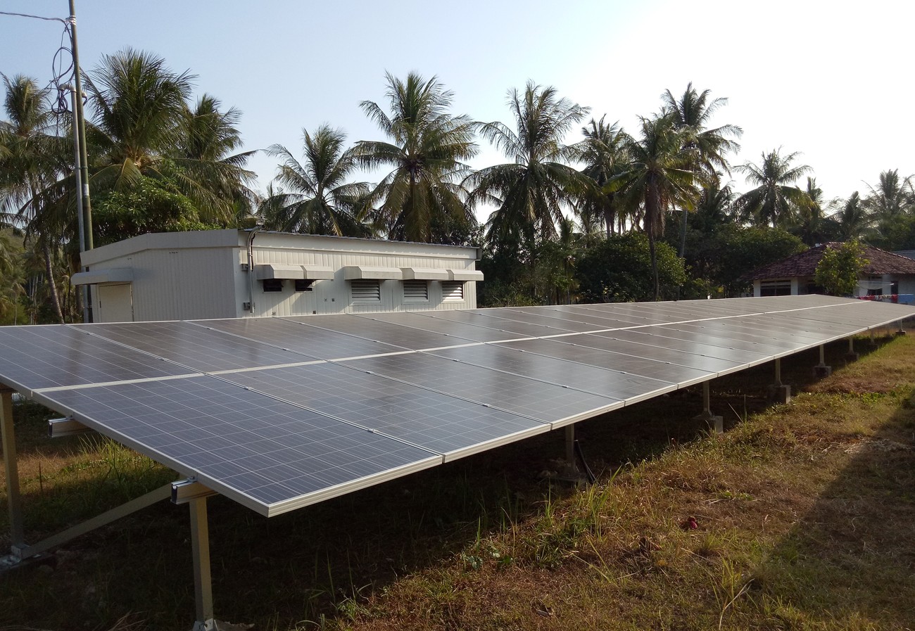 A 10-meter long solar photovoltaic (PV) produces electricity for the 90 families that live on Genting Island, one of 27 small islands in Karimunjawa Islands district in Jepara, Central Java.