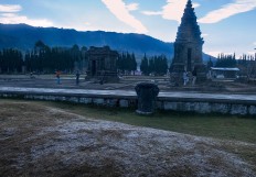 A Thin layer of ice is still visible at the Dieng temple complex. JP/Tarko Sudiarno
