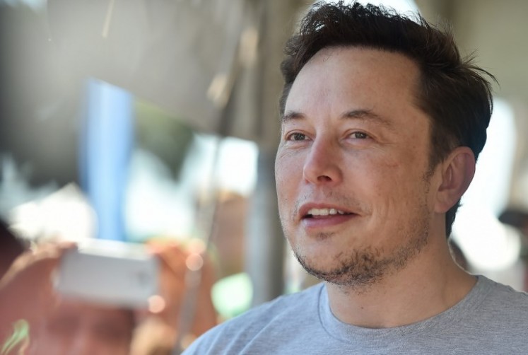 NASA chief says Elon Musk won't be smoking joints publicly again