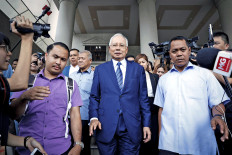  Malaysian ex-PM Najib fined for breaking virus rules 