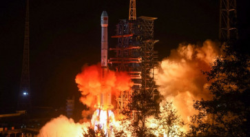 China goes to the dark side of the moon