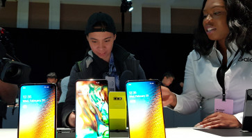 Samsung launches galaxy S10 series