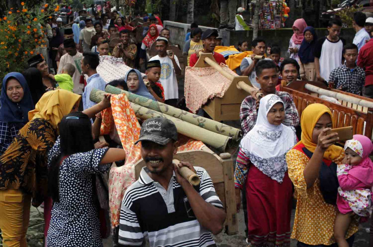 'Nyadran' in Klaten: Pre-Ramadan Javanese ritual held among temple ruins