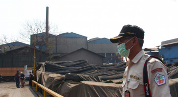 Jakarta tightens controls over industrial chimneys to stem air pollution
