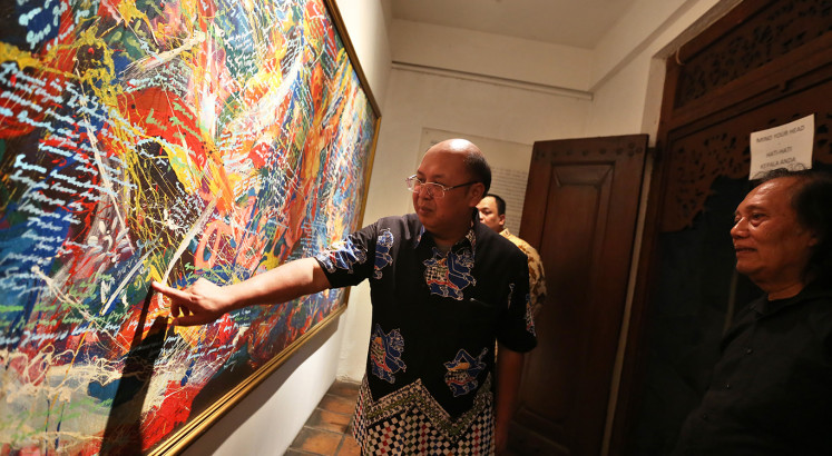 Police officer-artist Chryshnanda exhibits 'Sopo Ngiro'