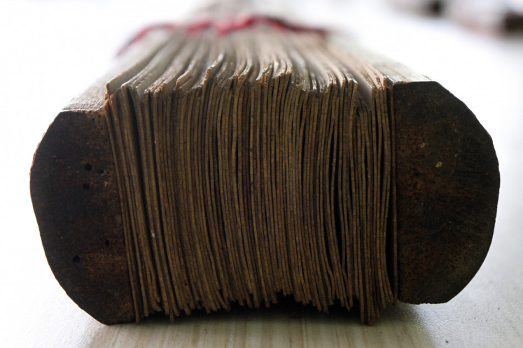 Hanacaraka Society preserves art of writing on lontar leaves