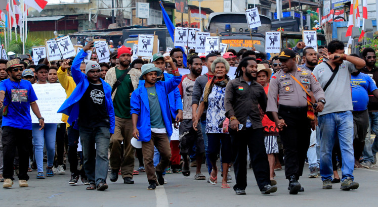 Protests against racism continue in several Papuan cities