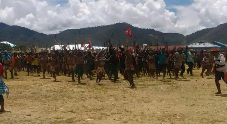 Papuan villagers join second wave of protests, demand referendum