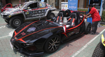 Indonesia’s electric car dream on rocky road