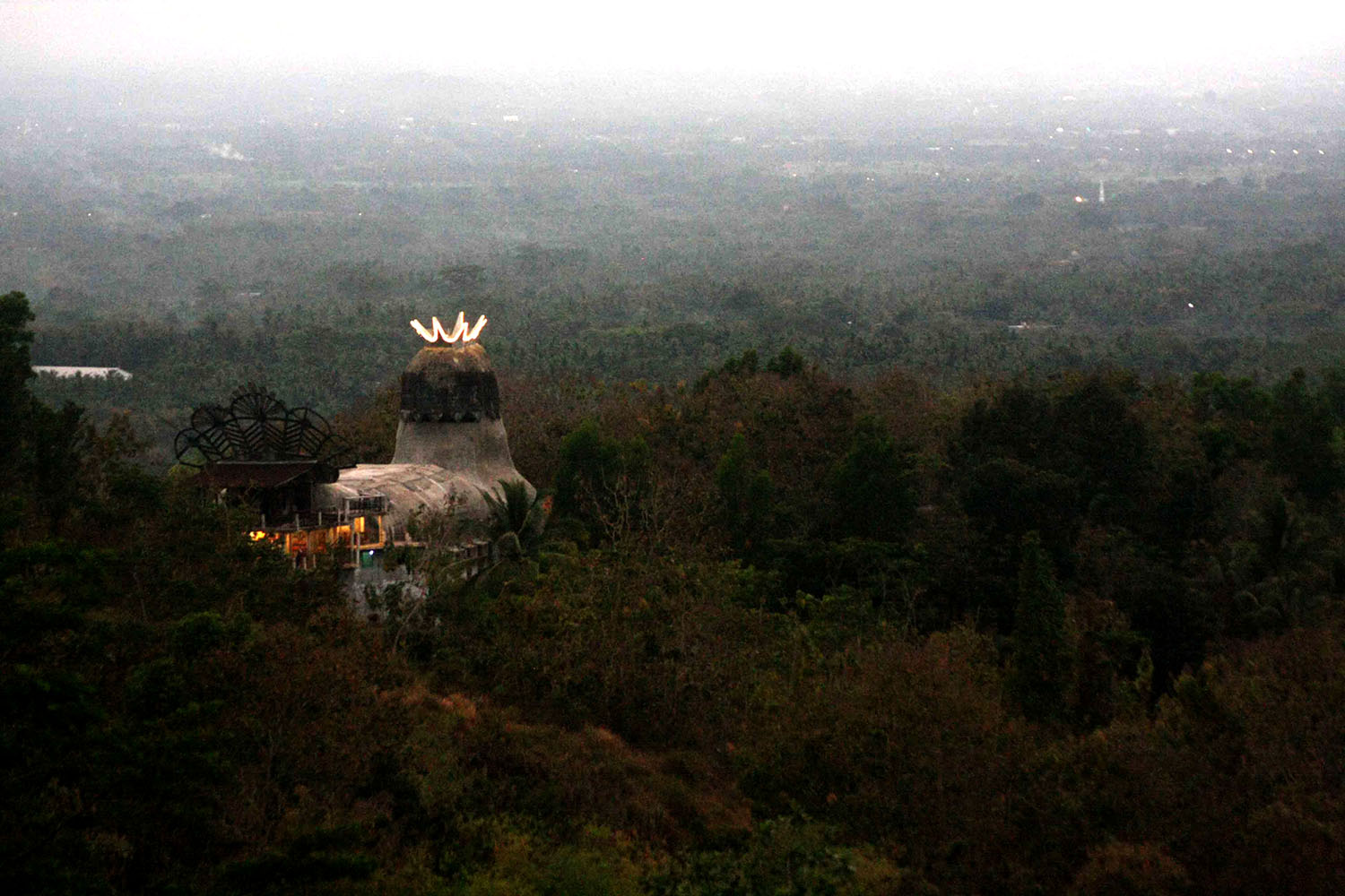 Feasting the eyes on nature from Punthuk Setumbu hilltop