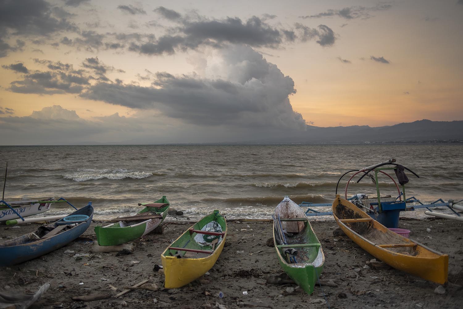 Fishing boats on Talise Beach. JP/Rosa Panggabean