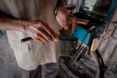 A razor always needs to be sharpened. JP/Anggertimur Lanang Tinarbuko