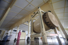 A drum is located at the mosque’s antechamber. JP/Boy T Harjanto

