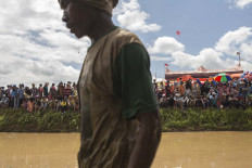 The Pacu Jawi competition attracts hundreds of spectators. JP/Ramadhani