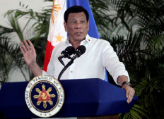  Philippines government defends press freedom after critic wins Nobel Peace Prize 