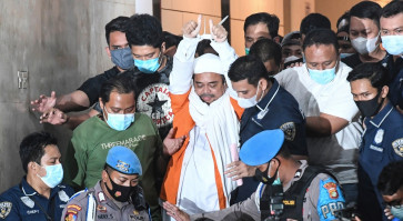 Rizieq Shihab detained after interrogation