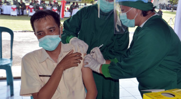 Jokowi announces ‘free’ COVID-19 vaccines for all
