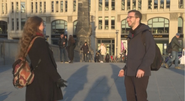 Berlin singles learn to flirt to cure pandemic loneliness